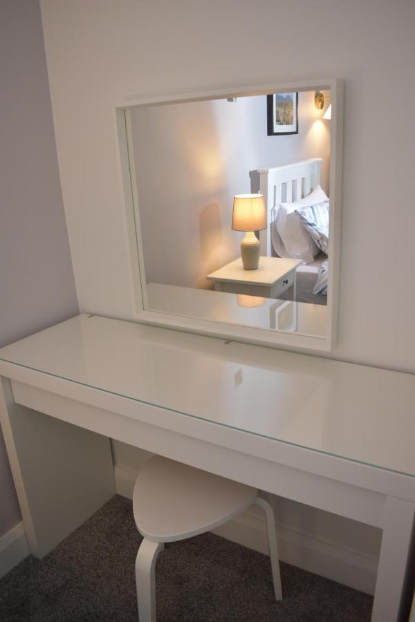 Causeway Coast Apartments Cora Marine Балликасл Экстерьер фото